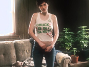Gwen moves into the Goon Hut (and her huge dick) by AiPorn